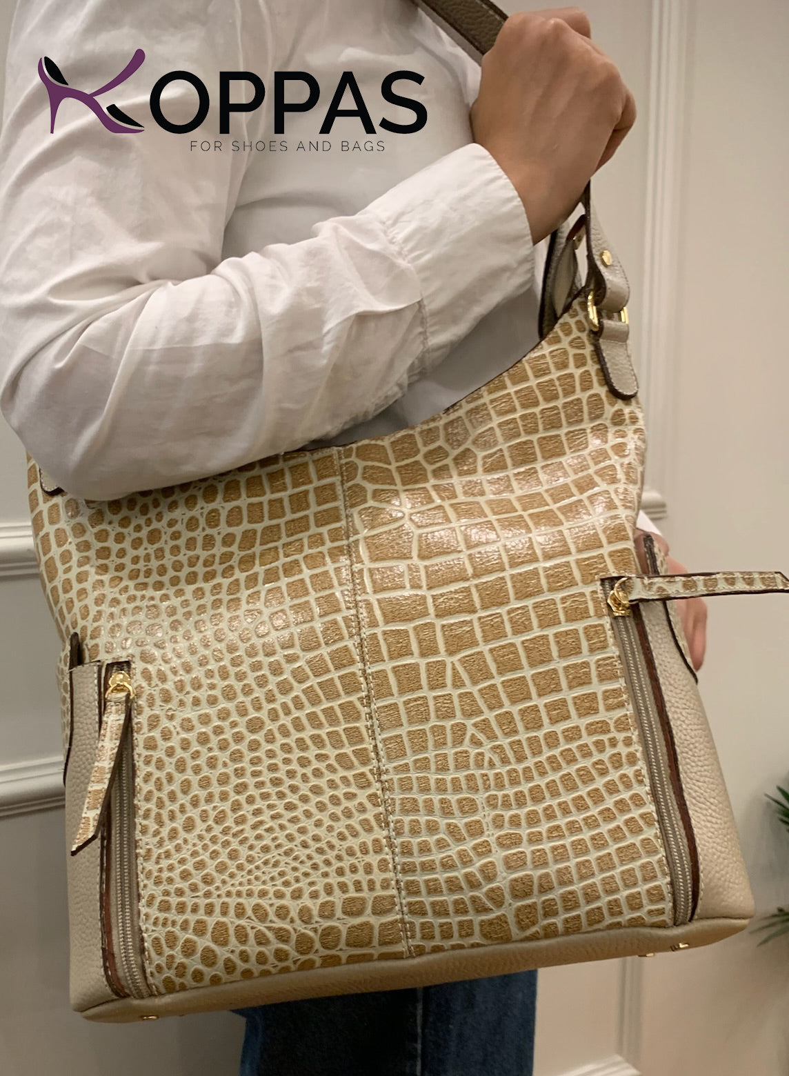 شنطة يد أنيقة